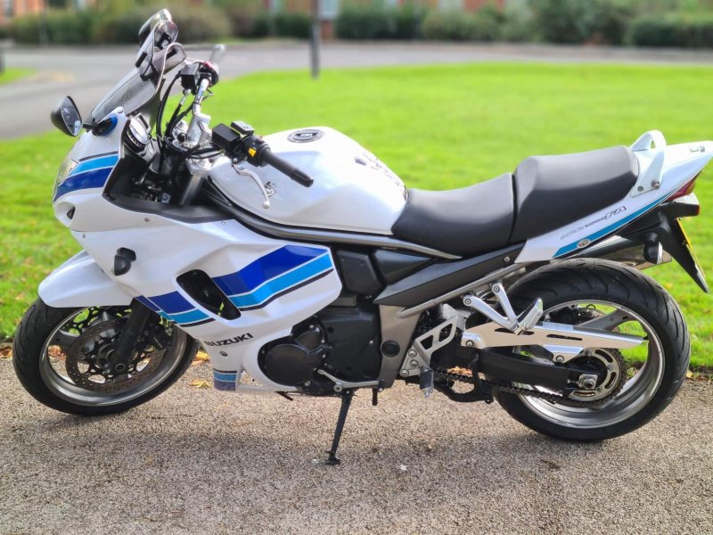 SUZUKI GSX1250