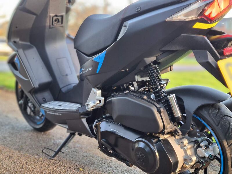 PEUGEOT SPEEDFIGHT 125