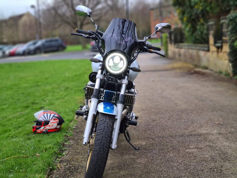 YAMAHA XJR1300