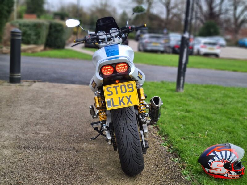 YAMAHA XJR1300