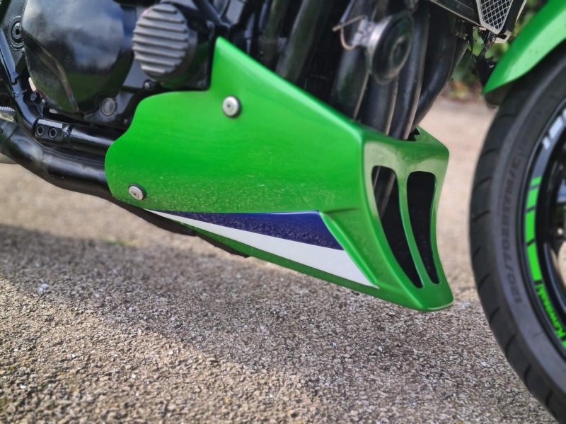 KAWASAKI ZRX1100