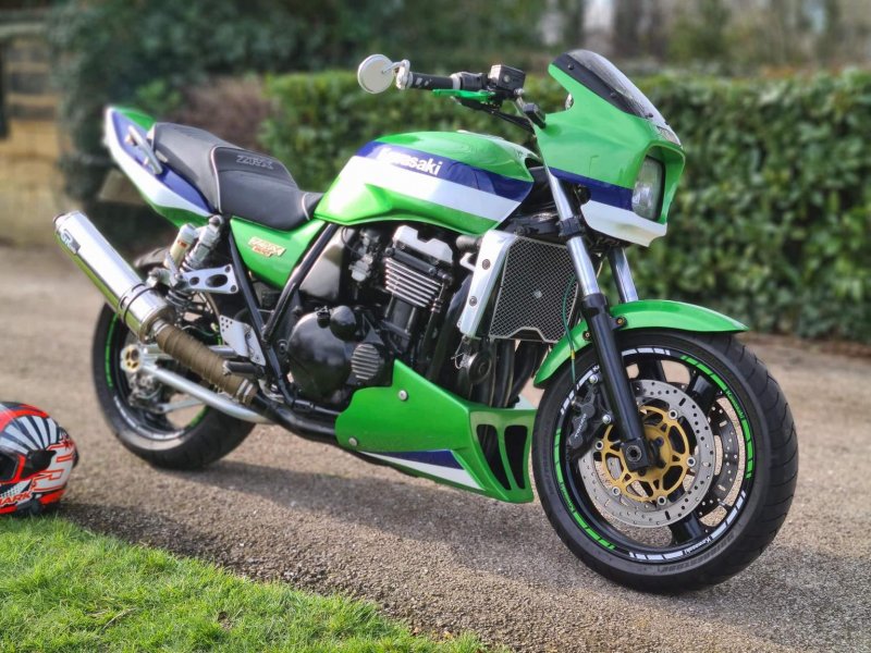 KAWASAKI ZRX1100