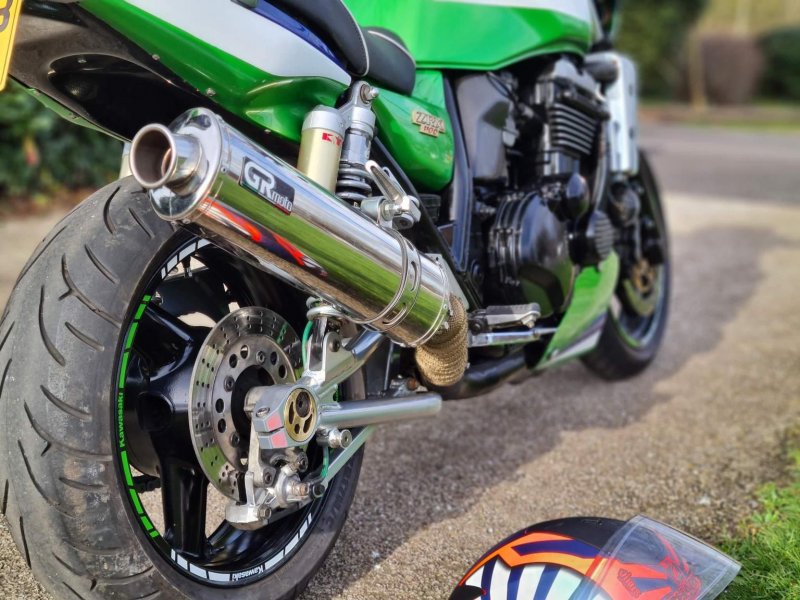 KAWASAKI ZRX1100