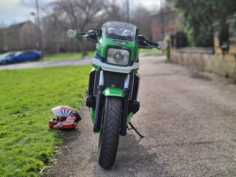 KAWASAKI ZRX1100