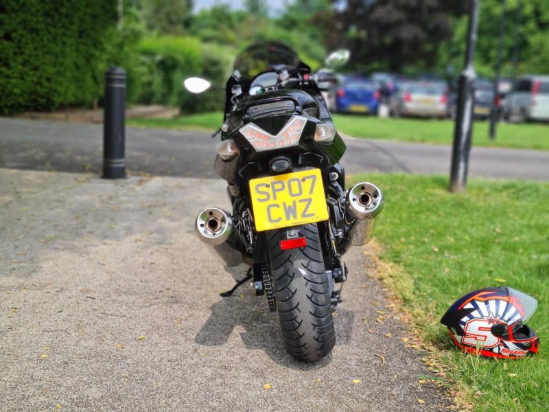 KAWASAKI ZZR1400