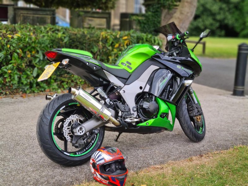 KAWASAKI Z1000