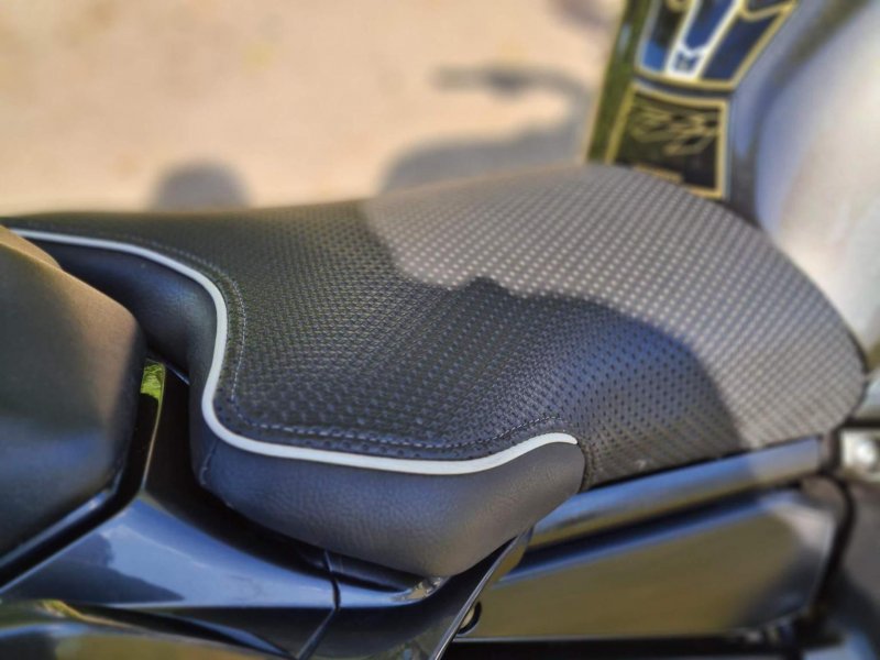 YAMAHA FZ1