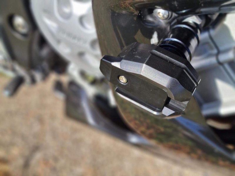 YAMAHA FZ1