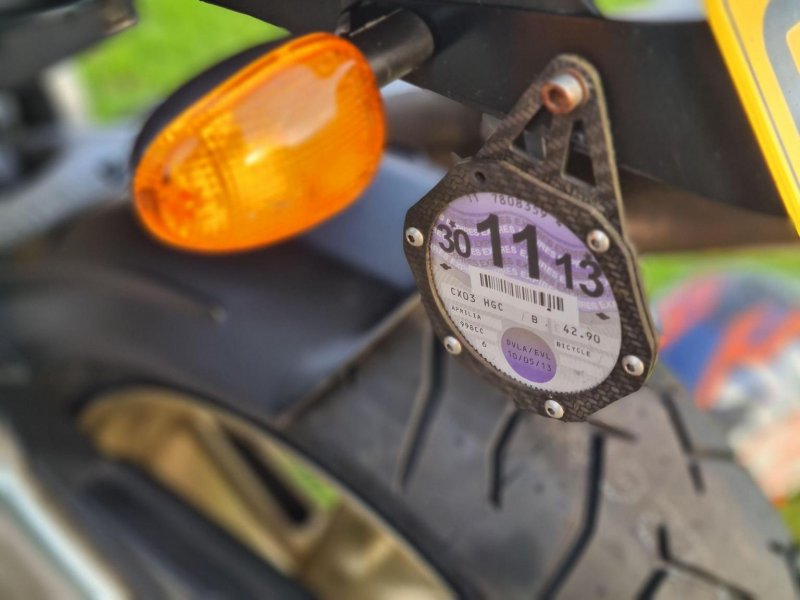 APRILIA RSV1000