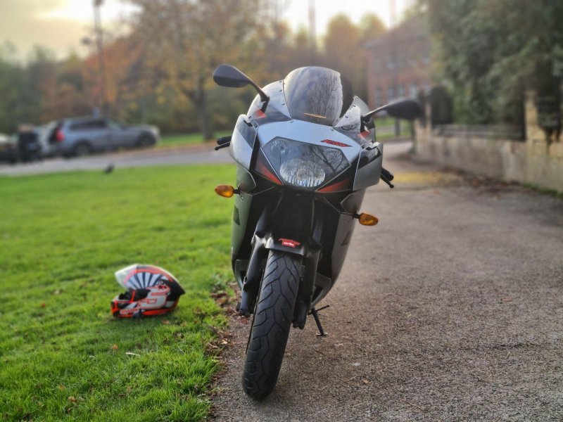 APRILIA RSV1000