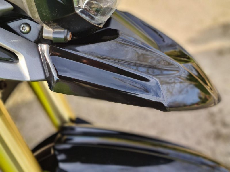 TRIUMPH TIGER 800