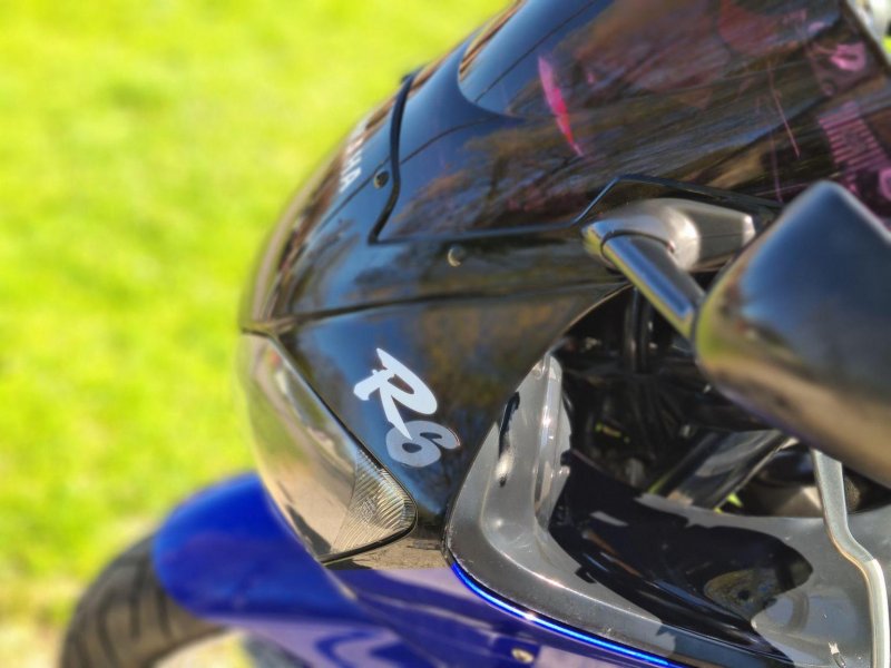 YAMAHA R6