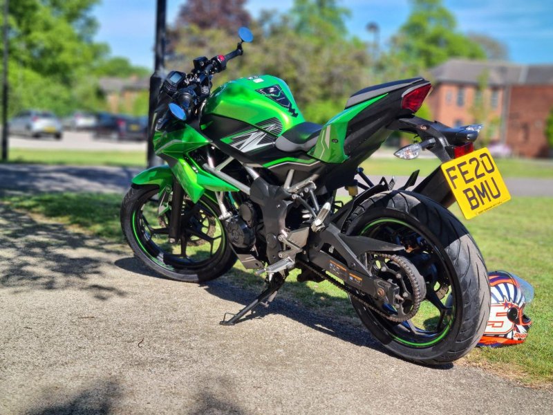 KAWASAKI Z125