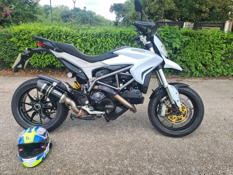 DUCATI Hyperstrada