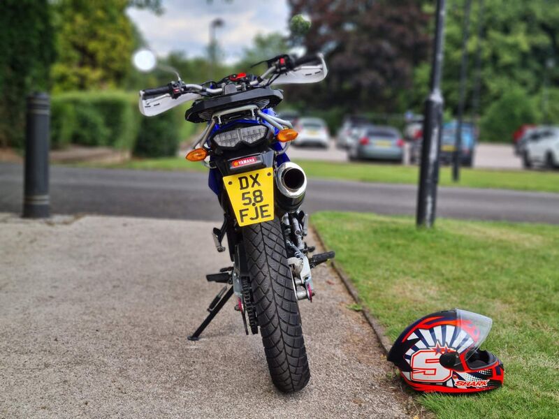 YAMAHA XT250