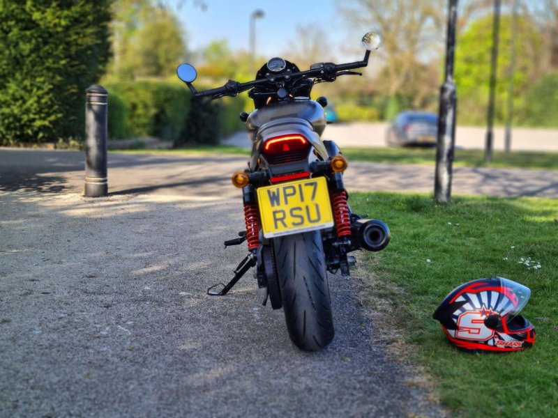 HARLEY-DAVIDSON Street